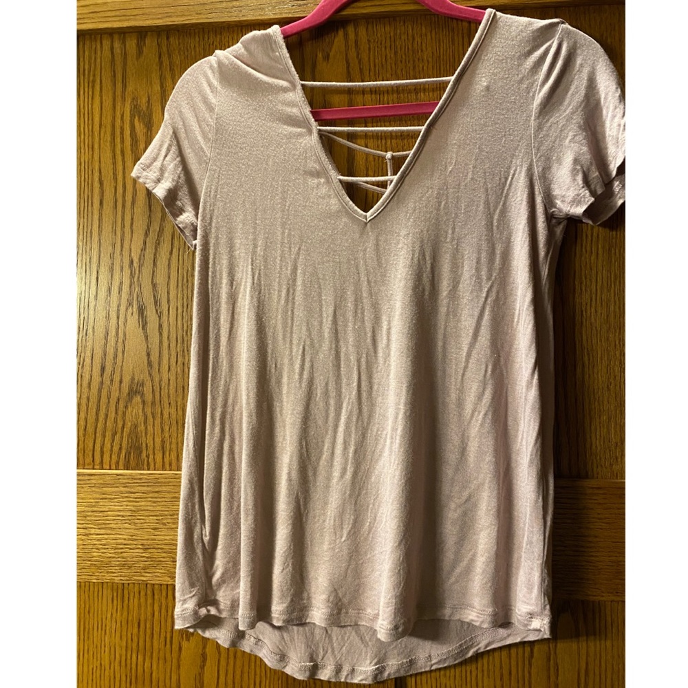 Light purple/pink tshirt